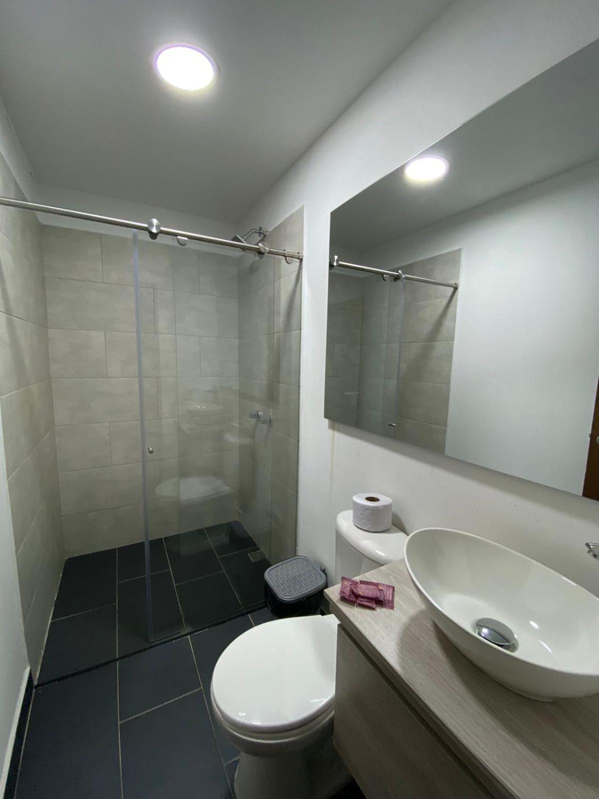 Hotel Gallery By 70 ميديلين المظهر الخارجي الصورة