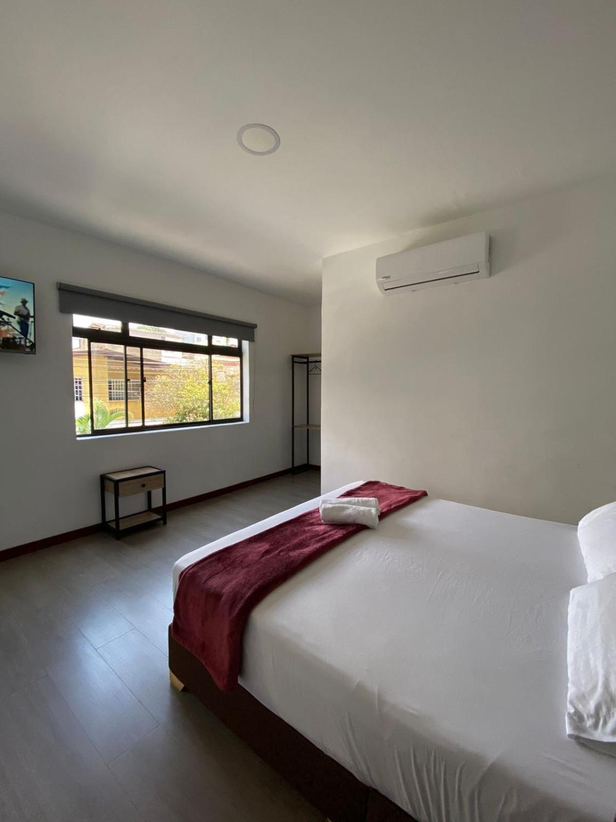 Hotel Gallery By 70 ميديلين المظهر الخارجي الصورة